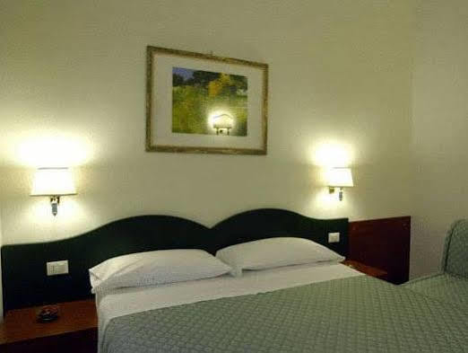 La Girandola Bed & Breakfast Roma Ngoại thất bức ảnh